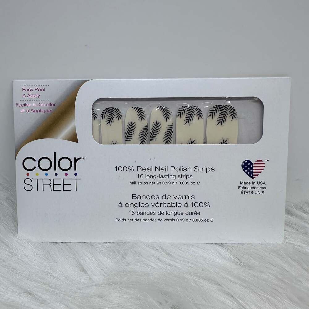 Color Street Nails New - Picture 4 of 6